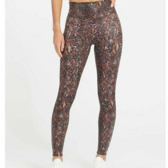 SPANX Don't Faux - Get! Snake Print - Picture 1 of 12